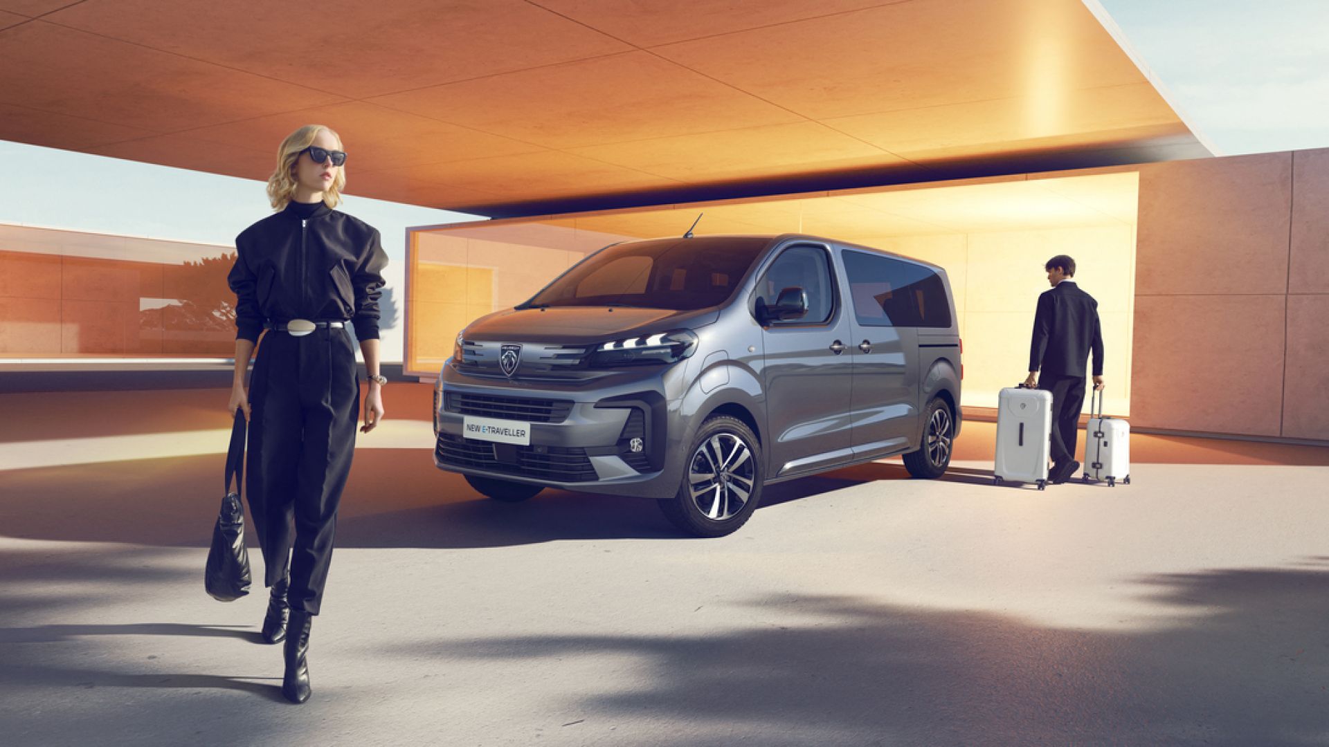 PEUGEOT E-TRAVELLER